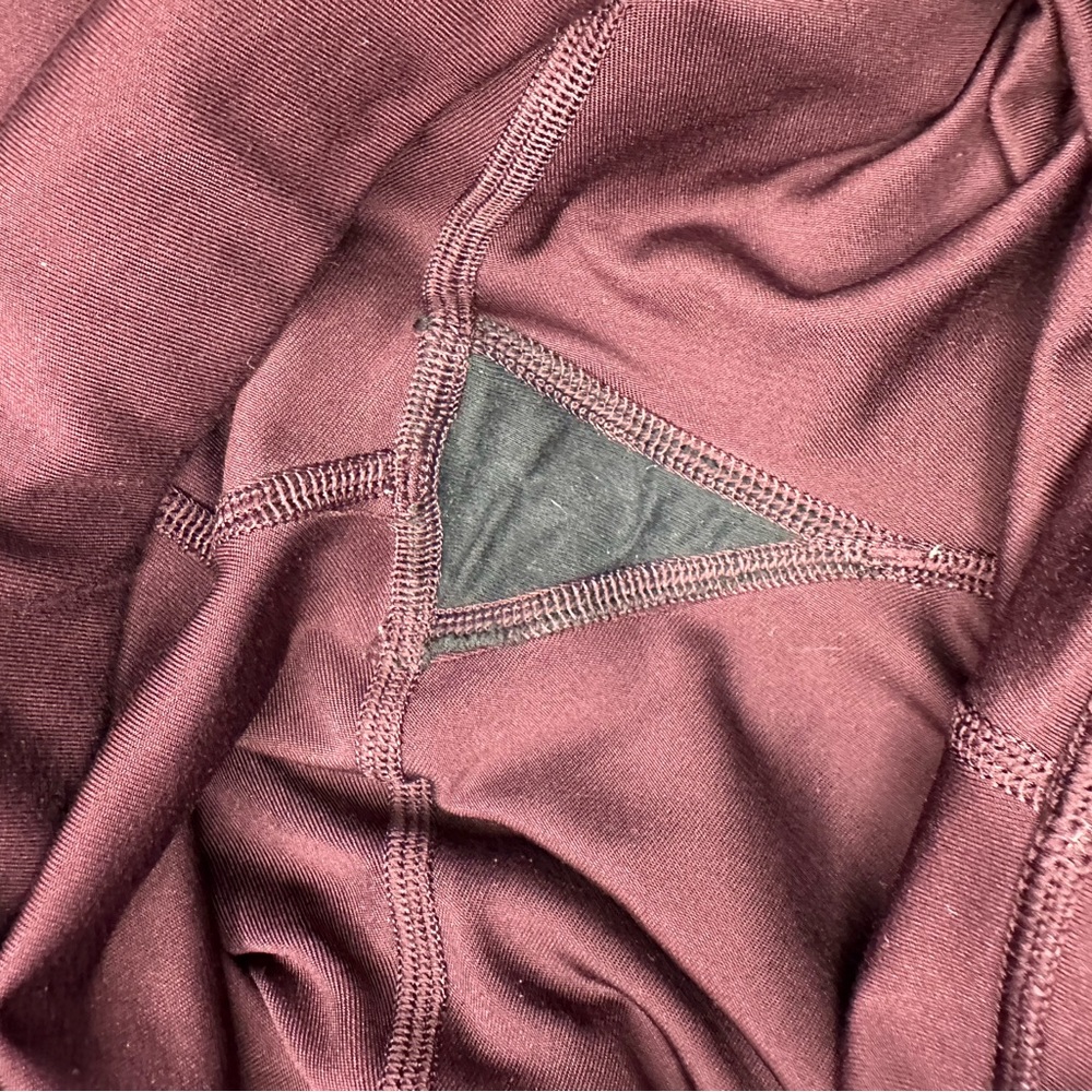 Victoria’s Secret Leggings With Deep Pockets - Picture 5 of 6